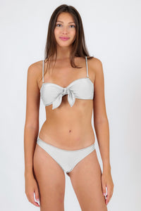 Model Front: Rio De Sol Unterteil Bottom Shimmer-White Essential