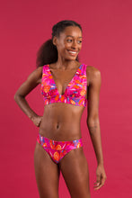 Laden Sie das Bild in den Galerie-Viewer, Image 11: Rio De Sol Set Set Flavors Halter-Marina Essential-Cos
