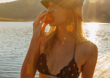 Laden Sie das Bild in den Galerie-Viewer, Image 06: Rio De Sol Oberteil Top Cashew Frufru
