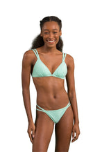 Laden Sie das Bild in den Galerie-Viewer, Model Front: Rio De Sol Oberteil Top Malibu-Menta Tri-Duo
