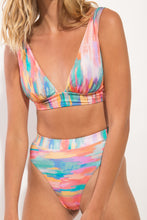 Laden Sie das Bild in den Galerie-Viewer, Set River Halter-Cos Hotpant-Cos
