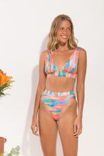 Laden Sie das Bild in den Galerie-Viewer, Set River Halter-Cos Hotpant-Cos
