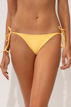 Laden Sie das Bild in den Galerie-Viewer, Gallery: Wednesday In Hawaii By Rio De Sol Unterteil Bottom Lilikoi Kaleia
