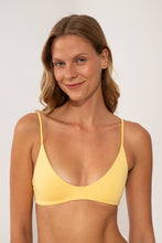 Laden Sie das Bild in den Galerie-Viewer, Gallery: Wednesday In Hawaii By Rio De Sol Oberteil Top Lilikoi Hana
